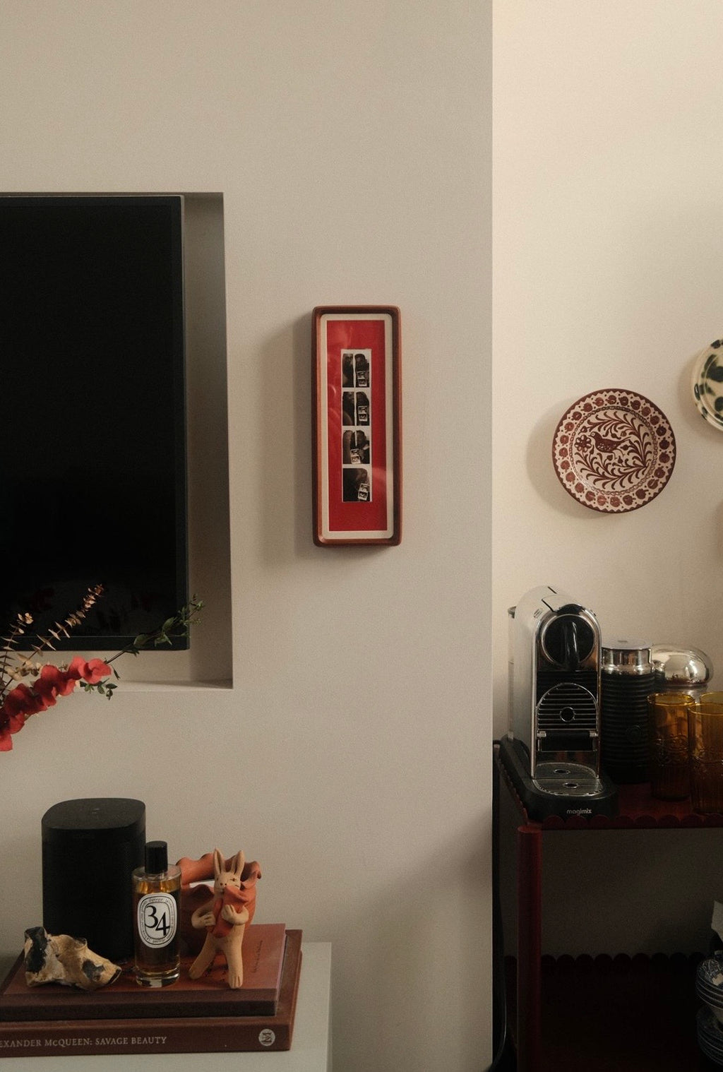 Bevelled Walnut Photobooth Frame - Red mount