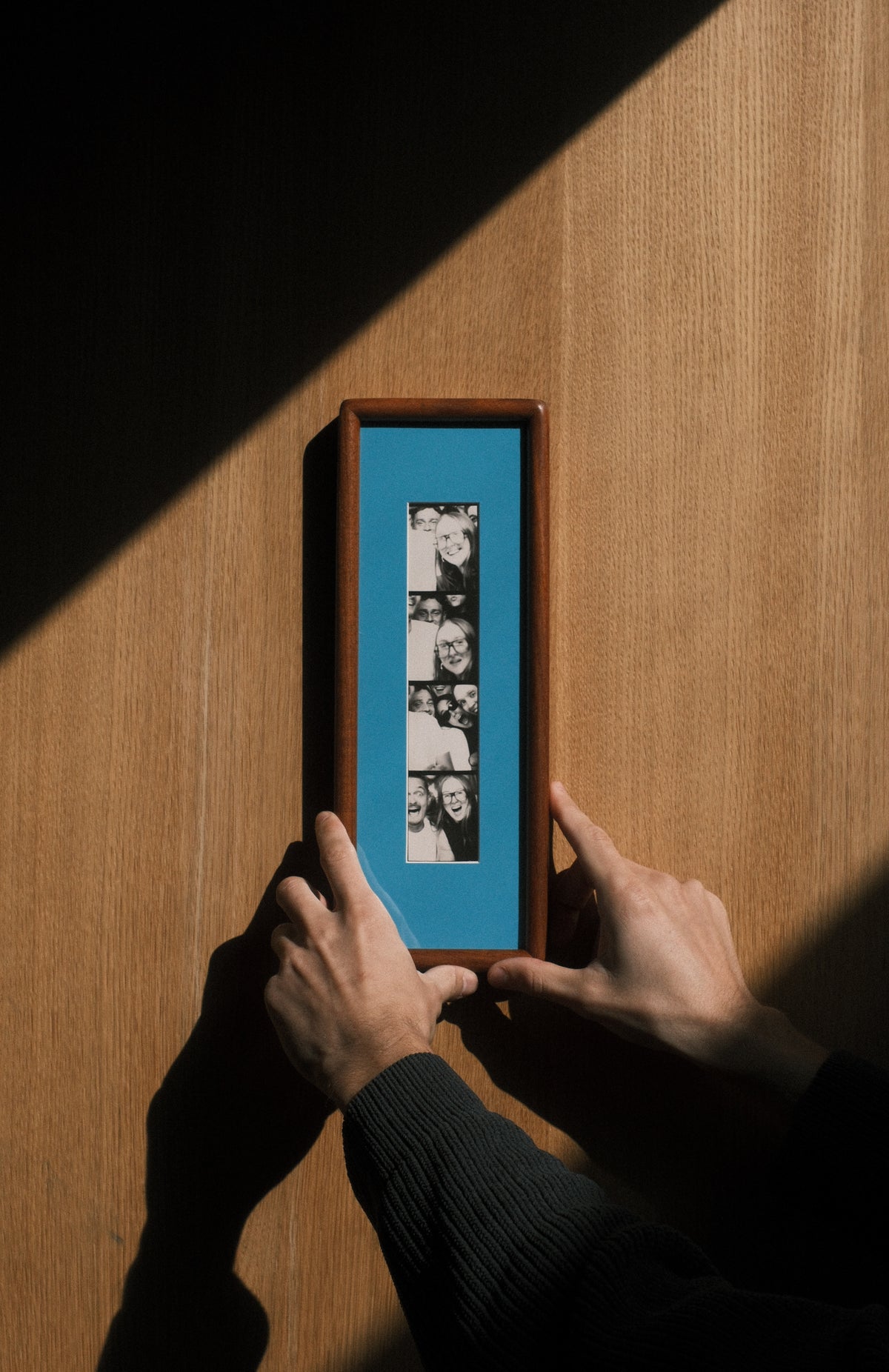 Rounded Walnut Photobooth Frame - Blue mount