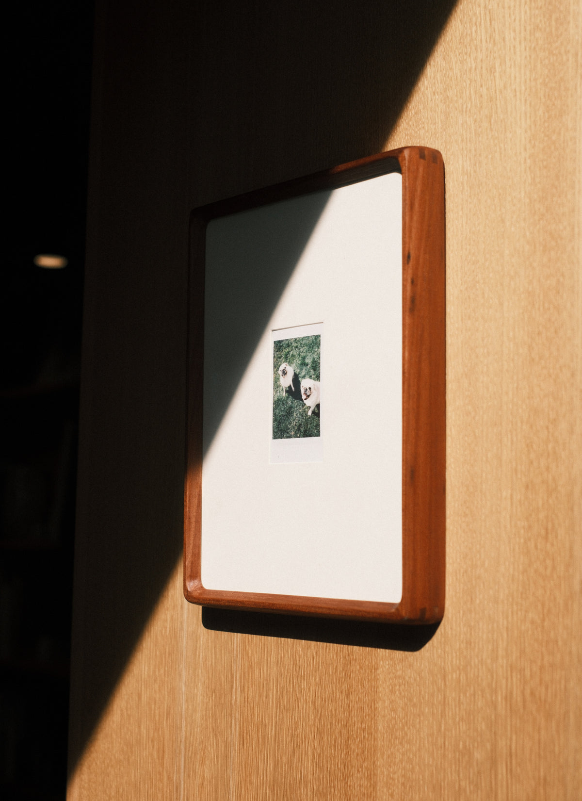 Bevelled Walnut Polaroid Frame - Instax Mini