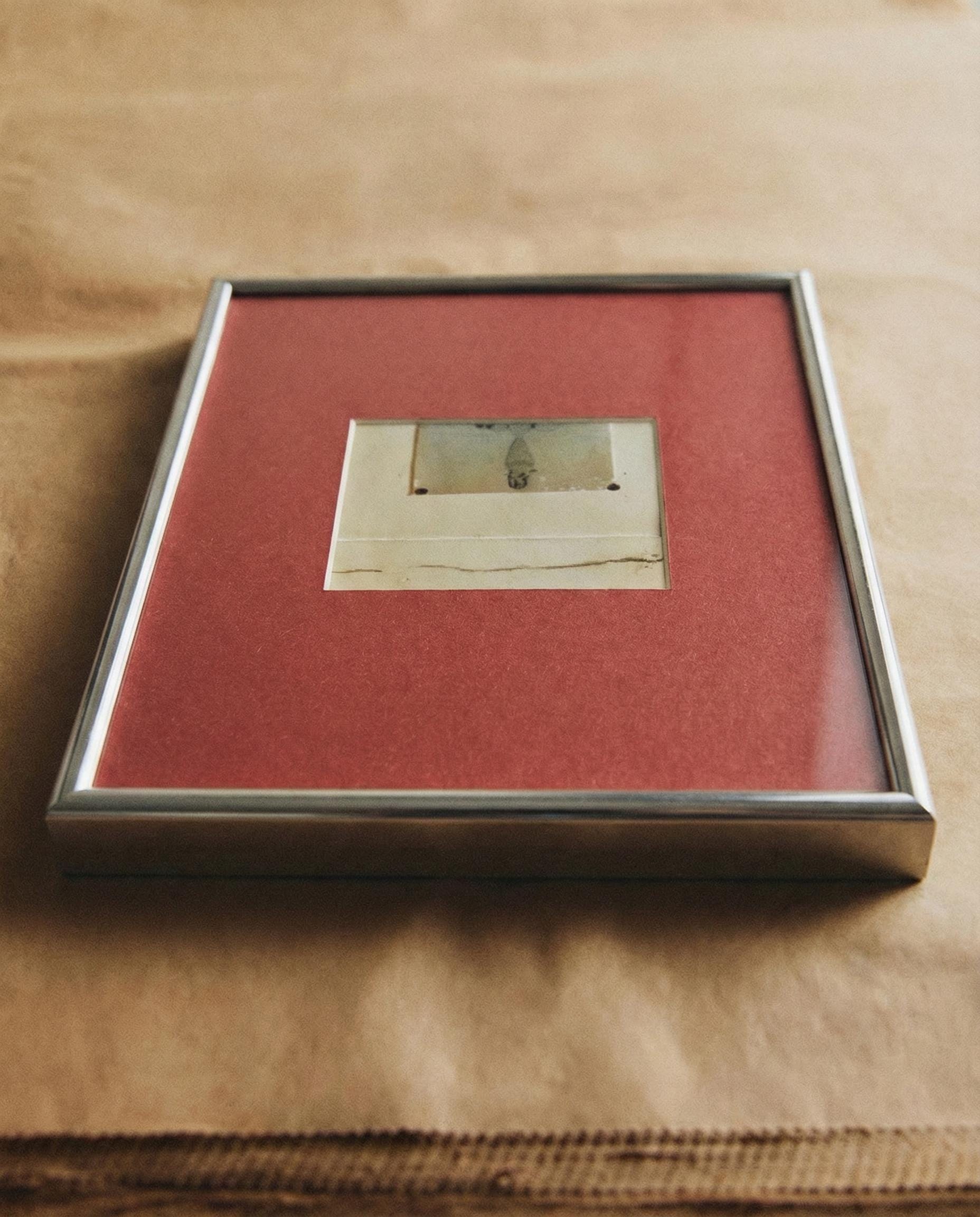 A3 Silver Picture Frame: Modern Offset Mount for Small Photos