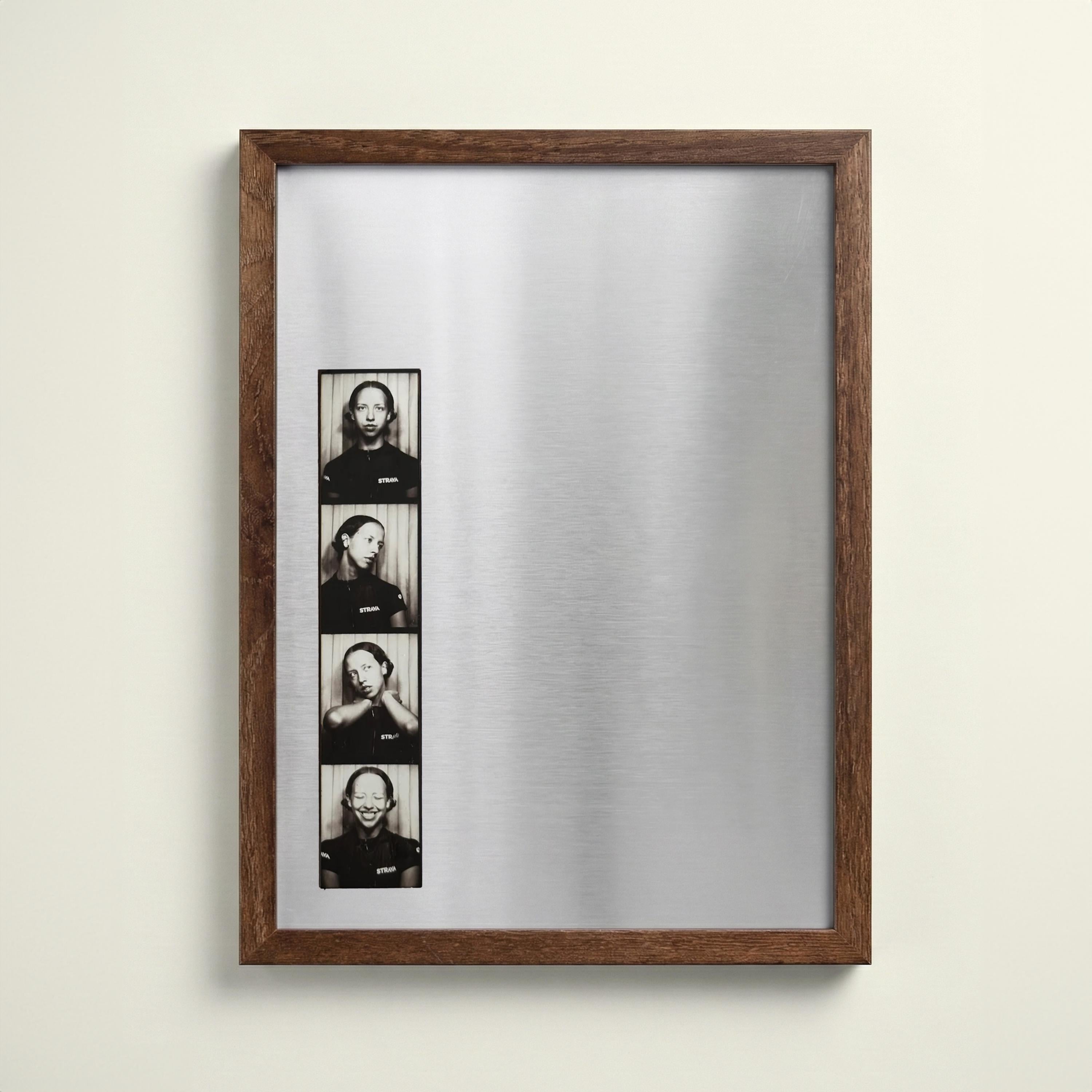 Magnetic Walnut Wood Frame with Aluminium Backing – Mount-Free